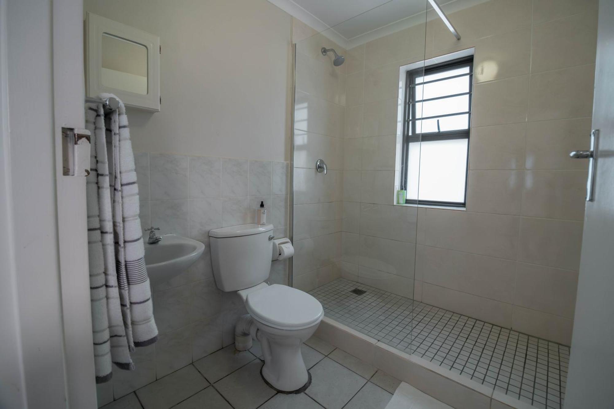 Broadway Self Catering Apartments Durbanville Exterior foto